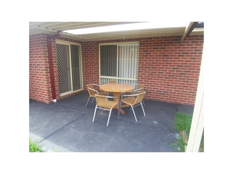 44 Chardonnay Drive, Skye VIC 3977