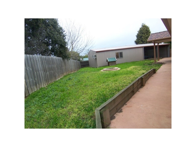 5 Alice Court, Skye VIC 3977