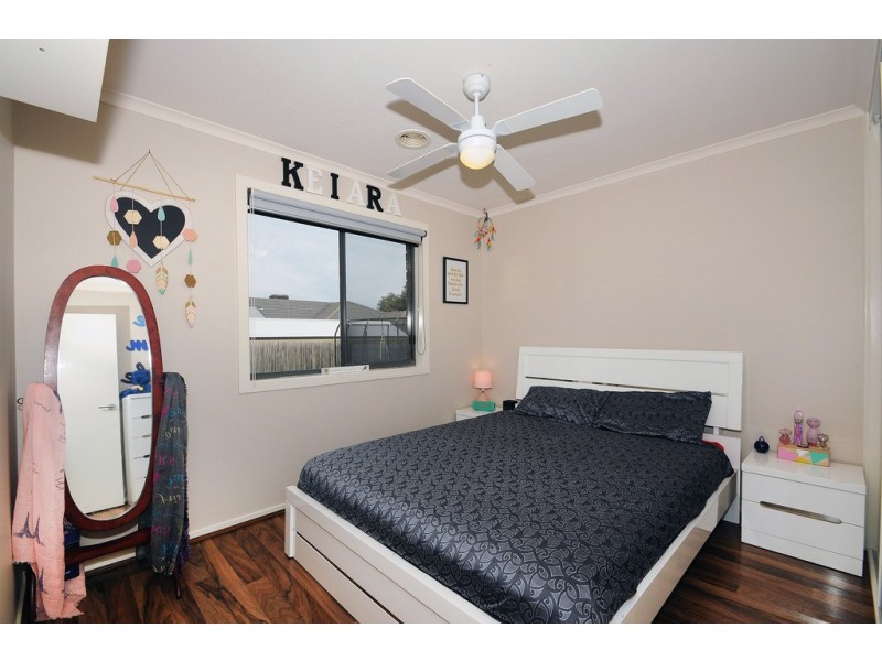 13 Ferndown Drive, Cranbourne VIC 3977