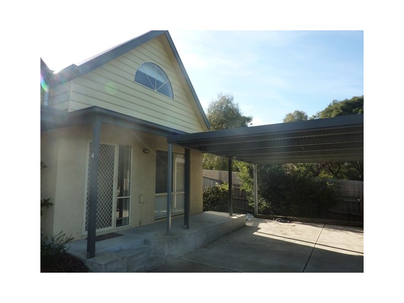 4/18 Malcolm Road, Langwarrin VIC 3910