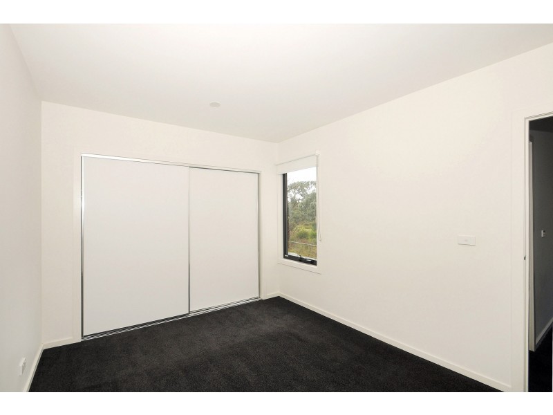 211 Lilliana Boulevard, Carrum Downs VIC 3201