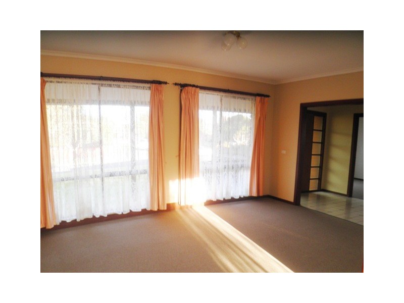 11 Sitella Court, Carrum Downs VIC 3201