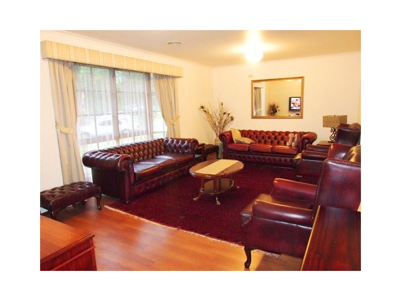 17 Spoonbill Court, Carrum Downs VIC 3201