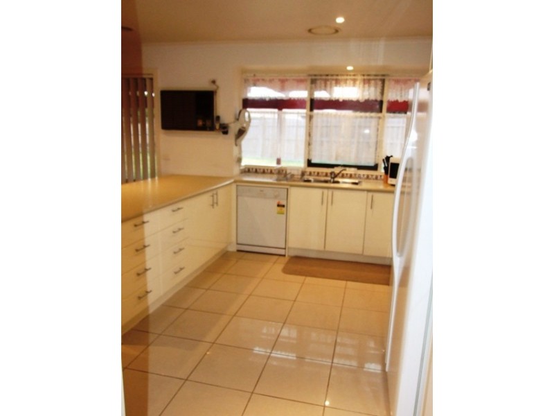 17 Spoonbill Court, Carrum Downs VIC 3201