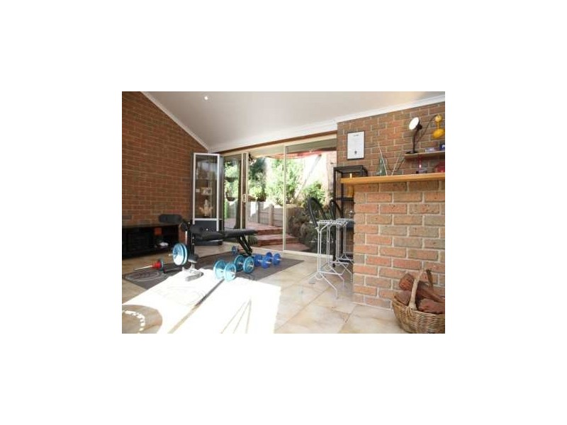 8 Naroo Place, Frankston VIC 3199