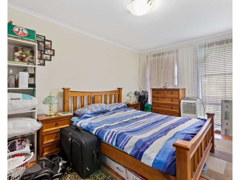 25 Bouvardia Crescent, Frankston North VIC 3200