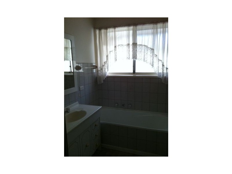 253 Seaford Road, Seaford VIC 3198