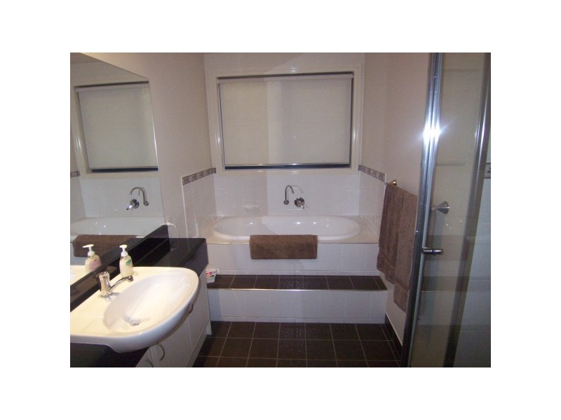 15 O’Keefe Terrace, Sandhurst VIC 3977