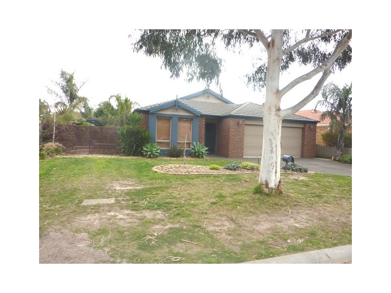 5 Mulga Place, Carrum Downs VIC 3201