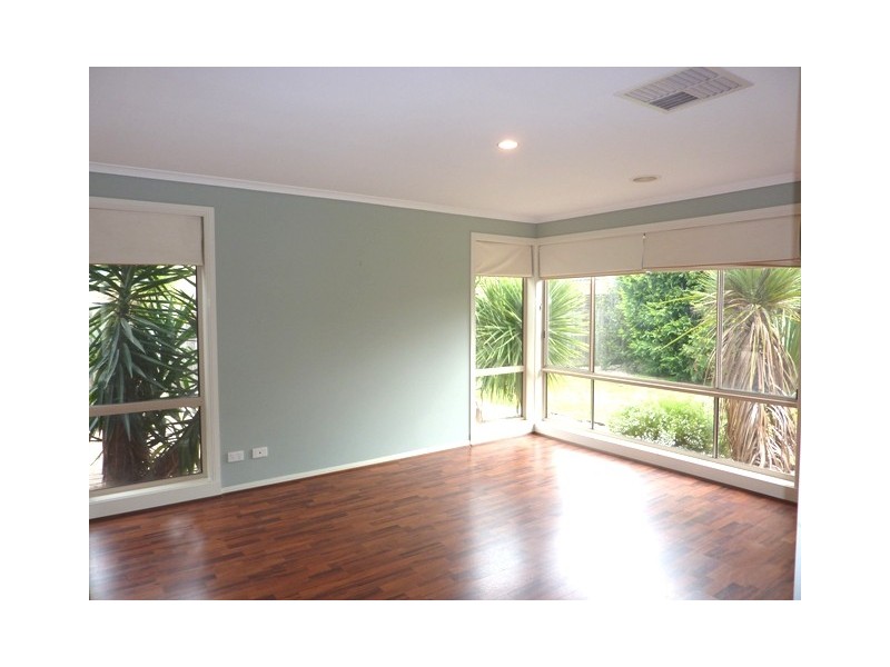 5 Mulga Place, Carrum Downs VIC 3201