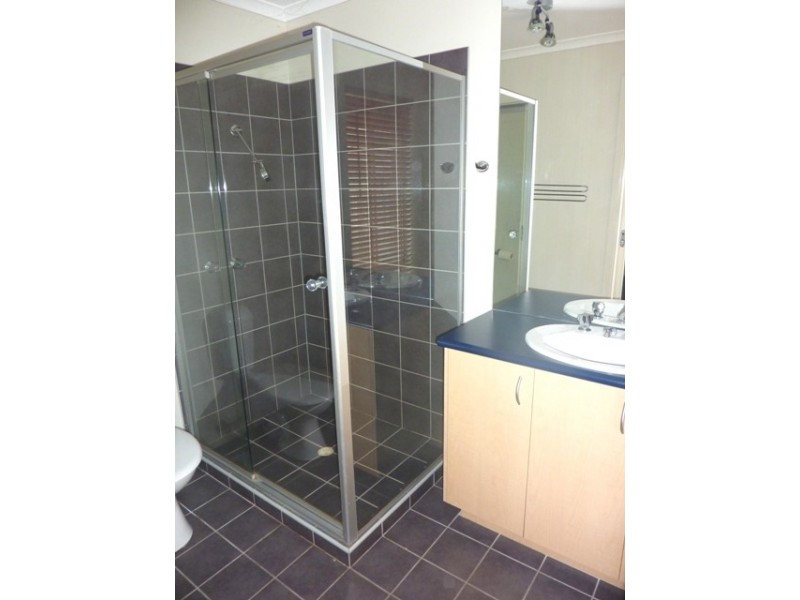 5 Mulga Place, Carrum Downs VIC 3201