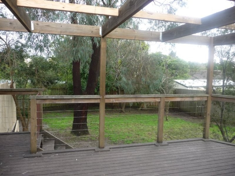 2 Linlithgow Court, Frankston VIC 3199