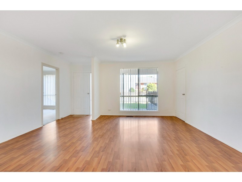 35 Chapman Street, Carrum Downs VIC 3201