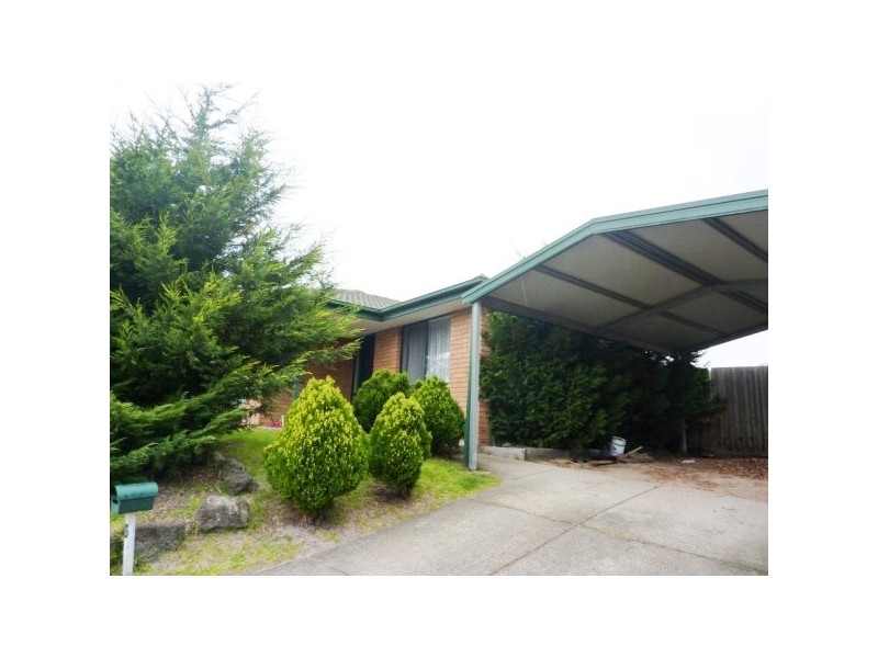 6 Chapman Street, Carrum Downs VIC 3201