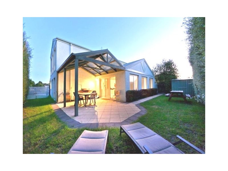 5 Portal Place, Patterson Lakes VIC 3197