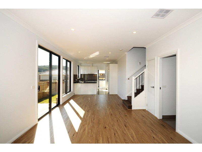 8 Butina Crest, Pakenham VIC 3810