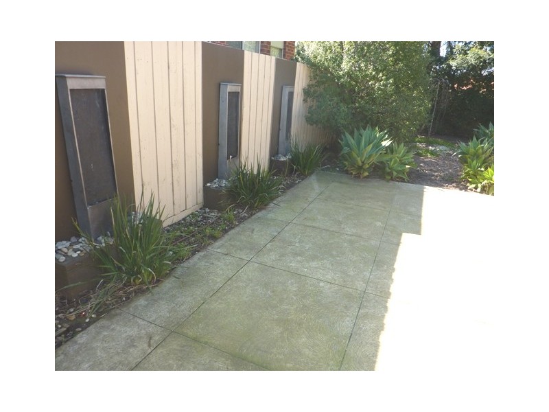 8 Brumbys Road, Carrum Downs VIC 3201