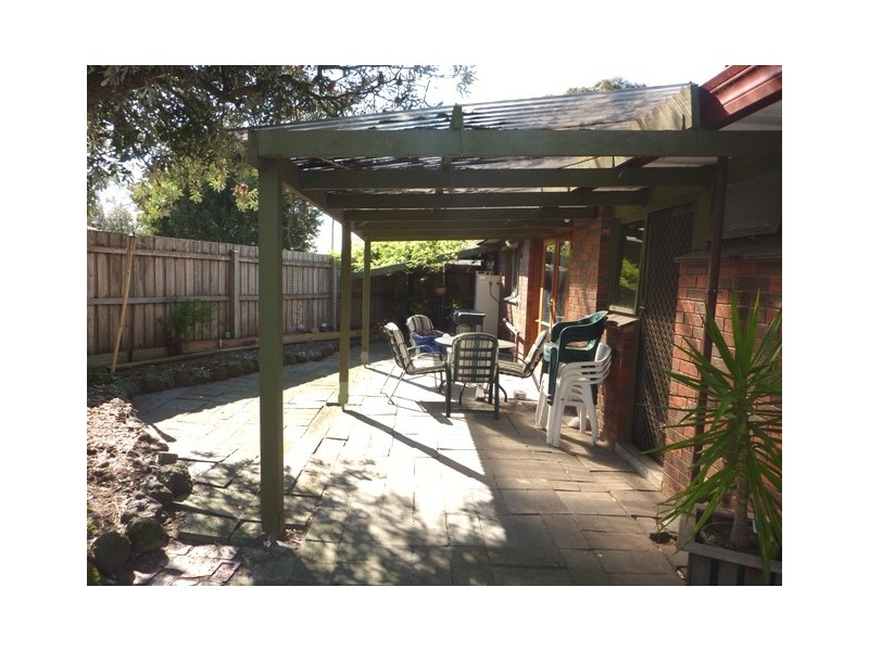 1 Tee Court, Frankston VIC 3199