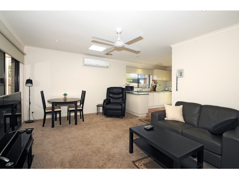 60 Maple Street, Seaford VIC 3198