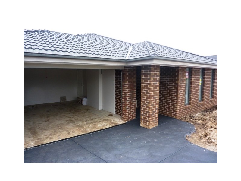 10 Paradise Way, Skye VIC 3977