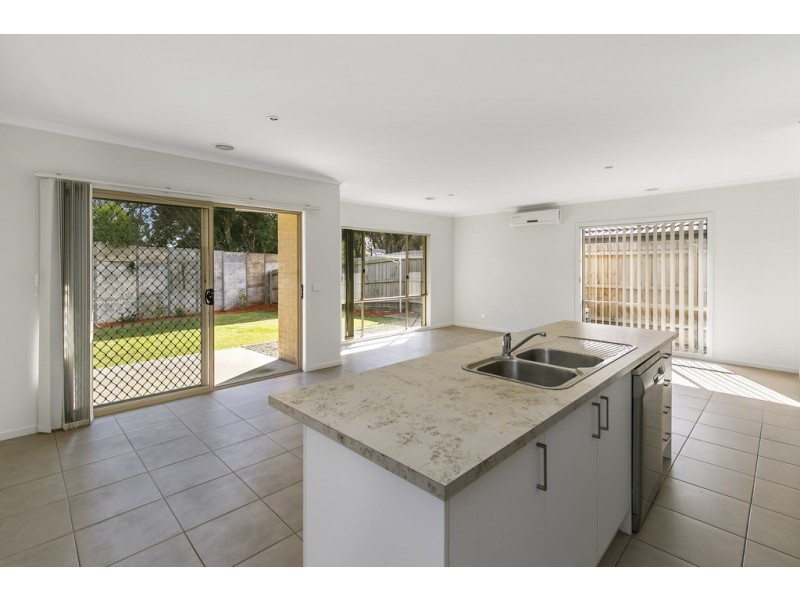 17/105 McMahons Road, Frankston VIC 3199