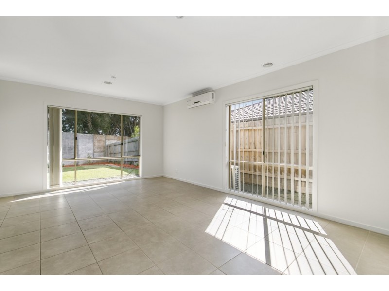 17/105 McMahons Road, Frankston VIC 3199