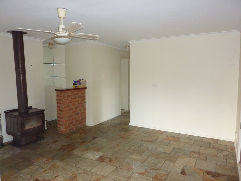 11 Herrington Avenue, Carrum Downs VIC 3201