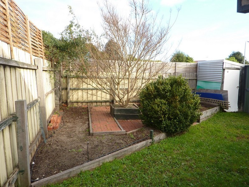 11 Herrington Avenue, Carrum Downs VIC 3201