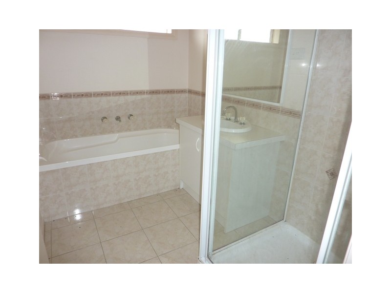 72 Orama Avenue, Carrum Downs VIC 3201