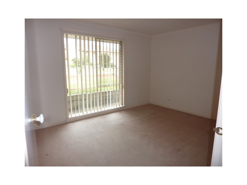 72 Orama Avenue, Carrum Downs VIC 3201