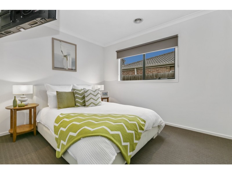 14 Trafford Road, Carrum Downs VIC 3201