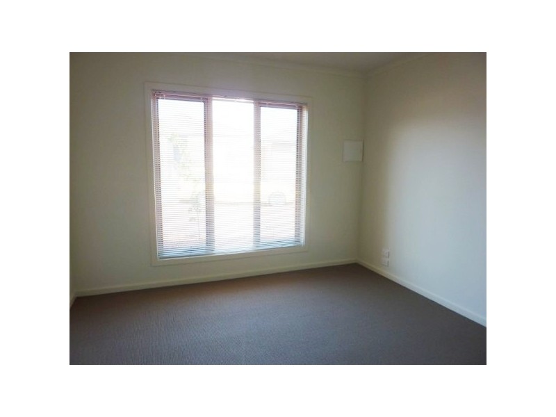 13/104 Broderick Road, Carrum Downs VIC 3201