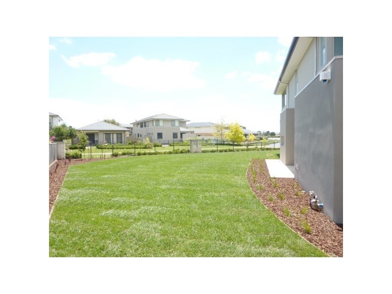 9 Viewmount Place, Sandhurst VIC 3977