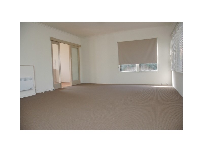 31 Radiata Street, Frankston North VIC 3200