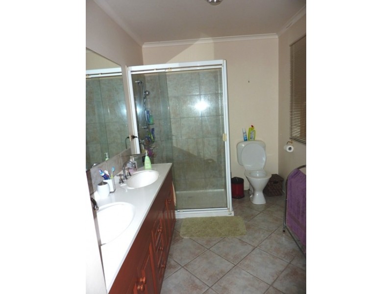 3 Chamouni Court, Frankston VIC 3199