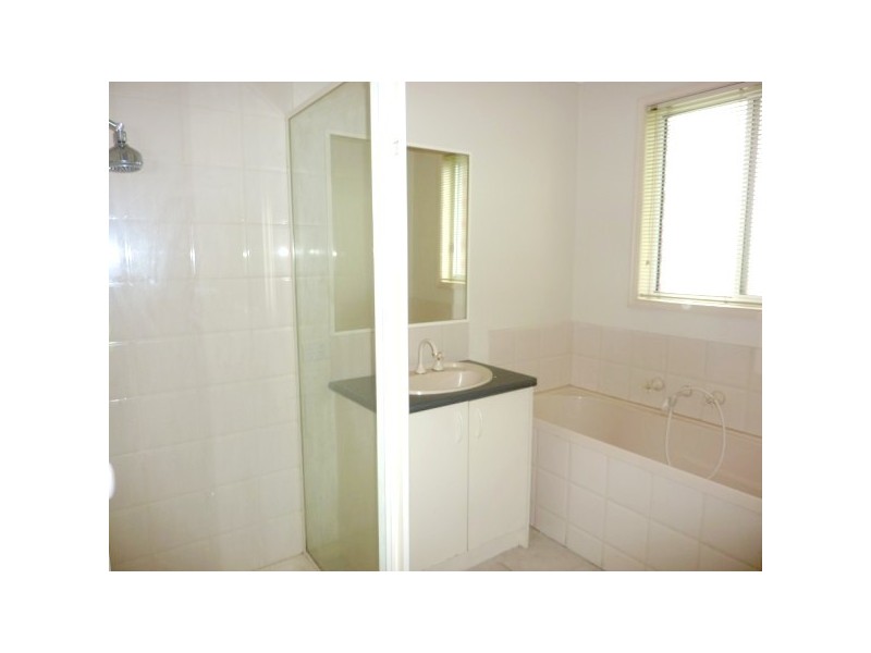 34 Lansell Court, Carrum Downs VIC 3201