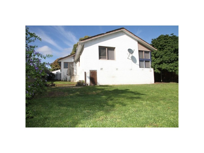 121 Wangarra Road, Frankston VIC 3199