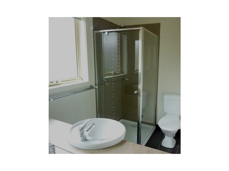 8A Parer Street, Frankston VIC 3199