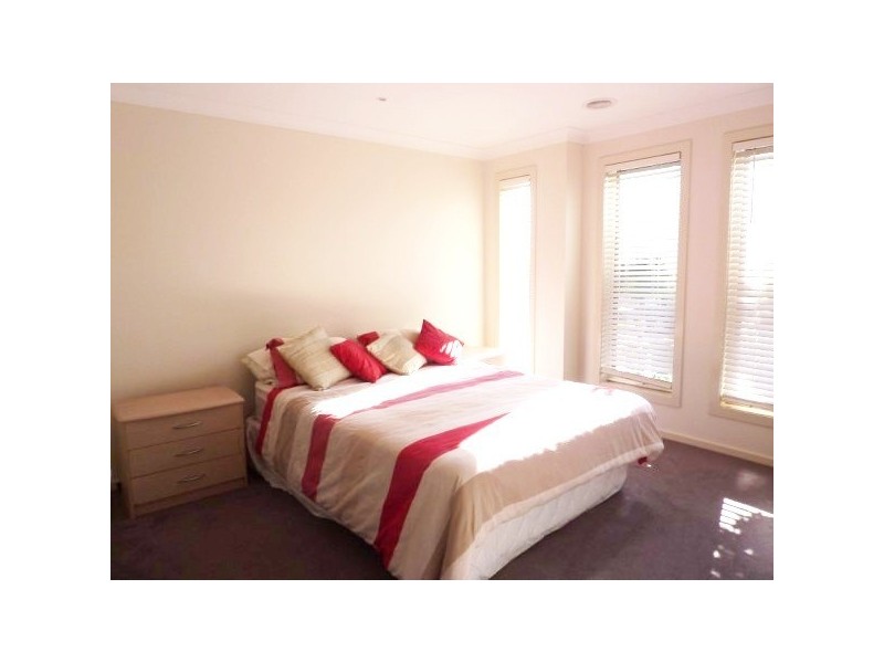 23 Triumph Way, Skye VIC 3977