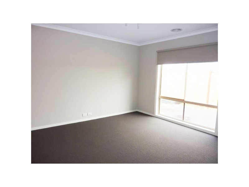 7 Tarcoola Way, Sandhurst VIC 3977