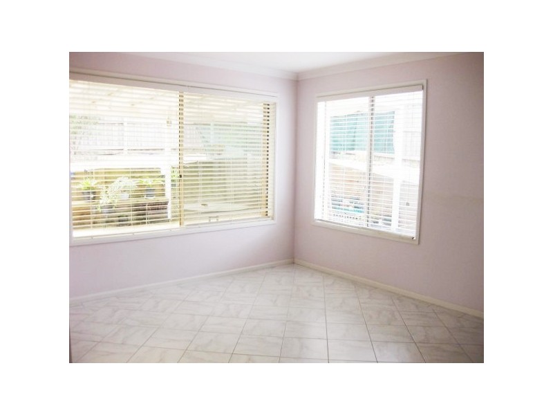 17 Emerald Rise, Skye VIC 3977