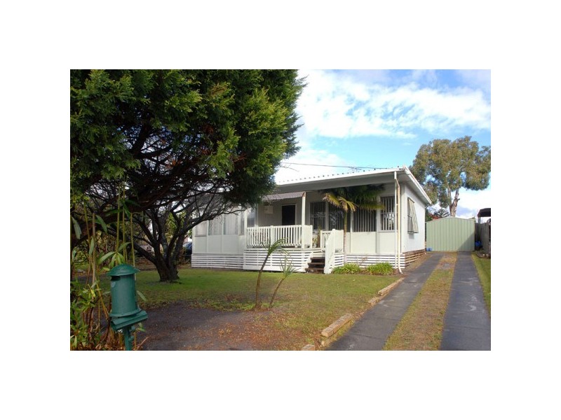 68 Forest Drive, Frankston North VIC 3200