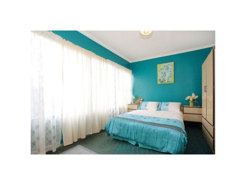 68 Forest Drive, Frankston North VIC 3200