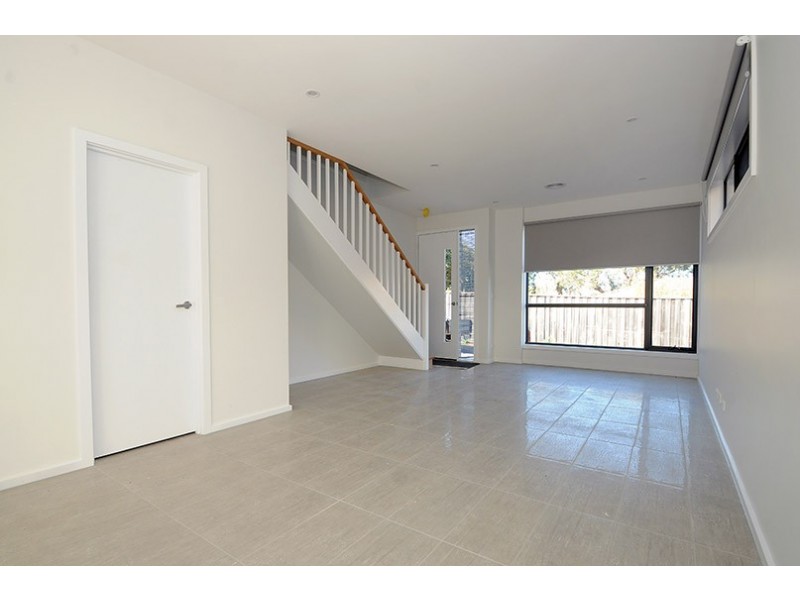 4/44 McCormicks Road, Skye VIC 3977