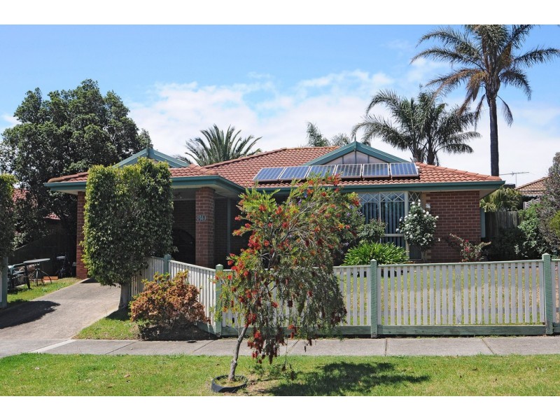 30 Orama Avenue, Carrum Downs VIC 3201