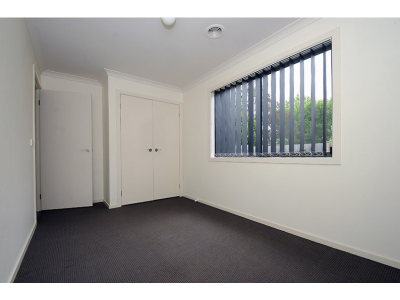 10 Lewin Street, Carrum Downs VIC 3201