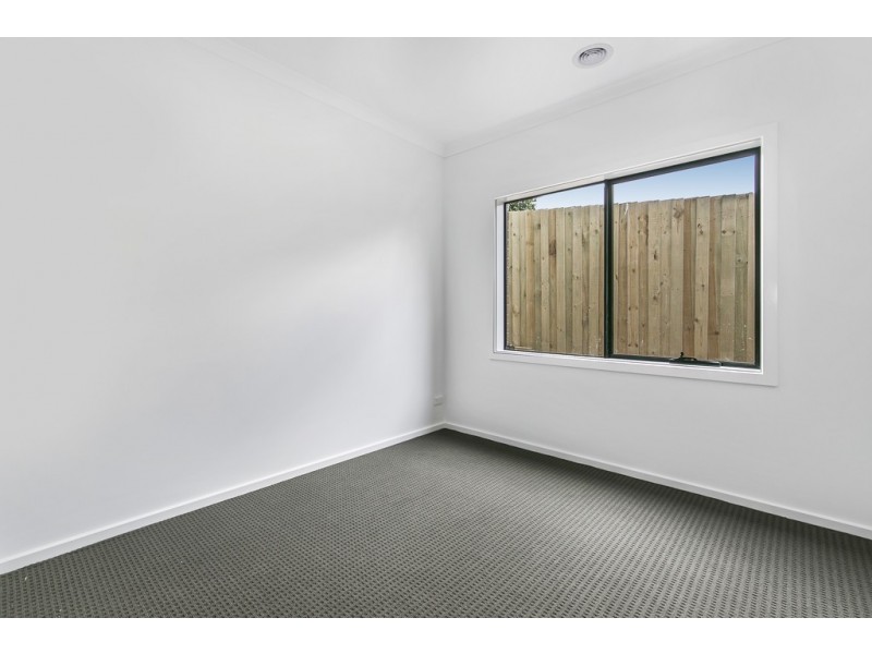 3/87 Edward Street, Langwarrin VIC 3910