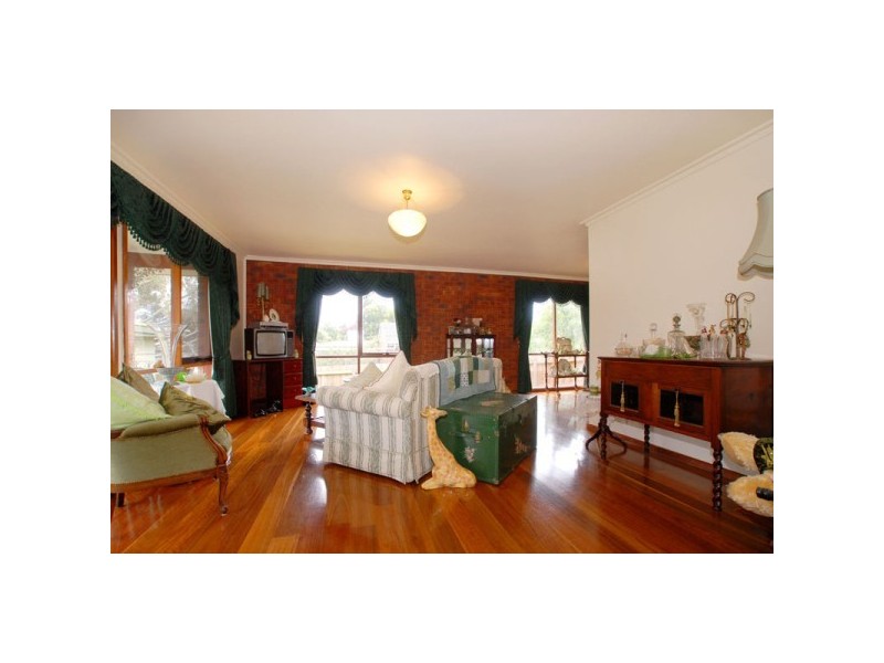 4 Potts Road, Langwarrin VIC 3910