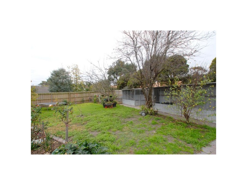 4 Potts Road, Langwarrin VIC 3910