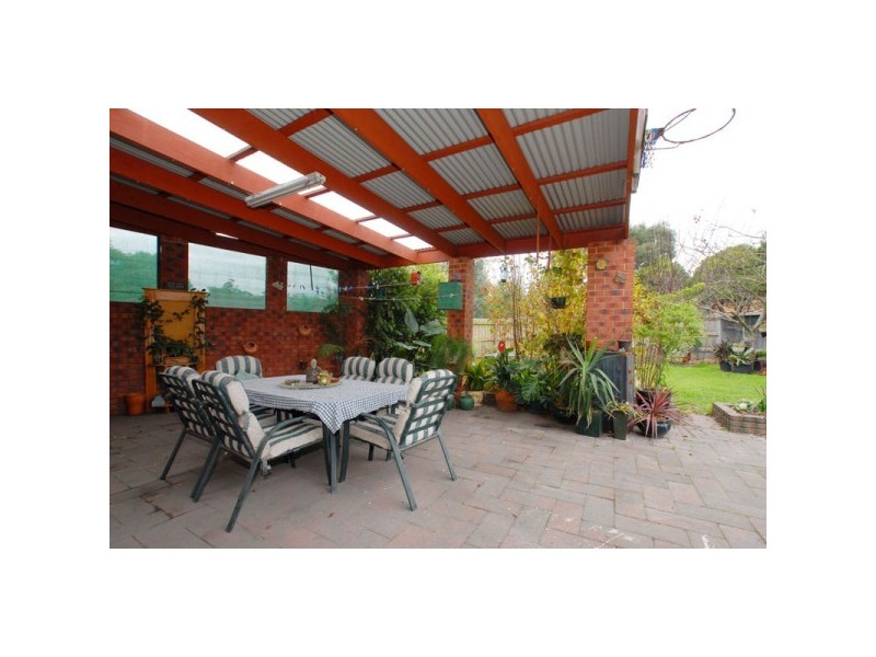 4 Potts Road, Langwarrin VIC 3910